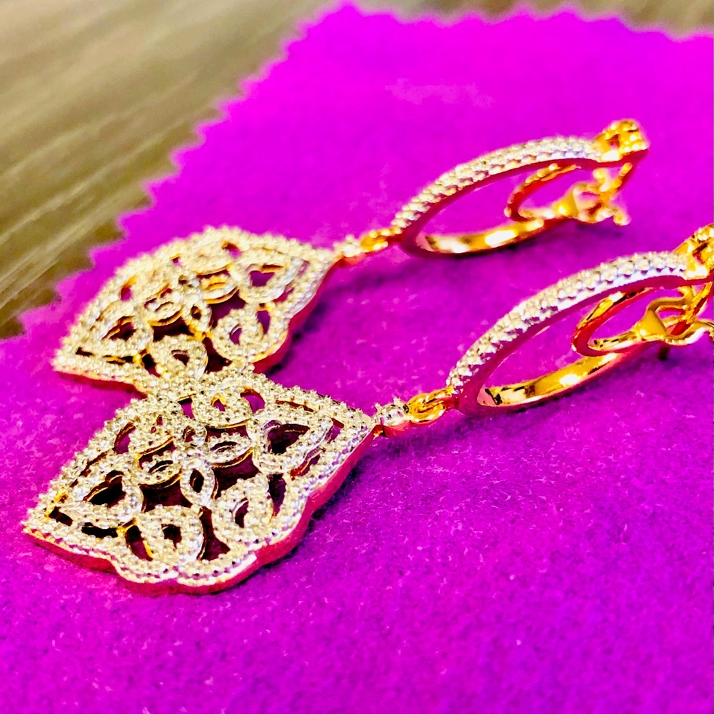 55.) New Diamond Accent Dangle Earrings
